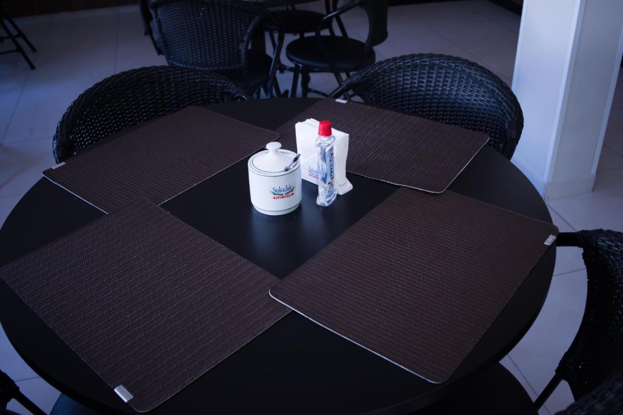 Sokulski Flat Hotel E Restaurante Araucária Dış mekan fotoğraf