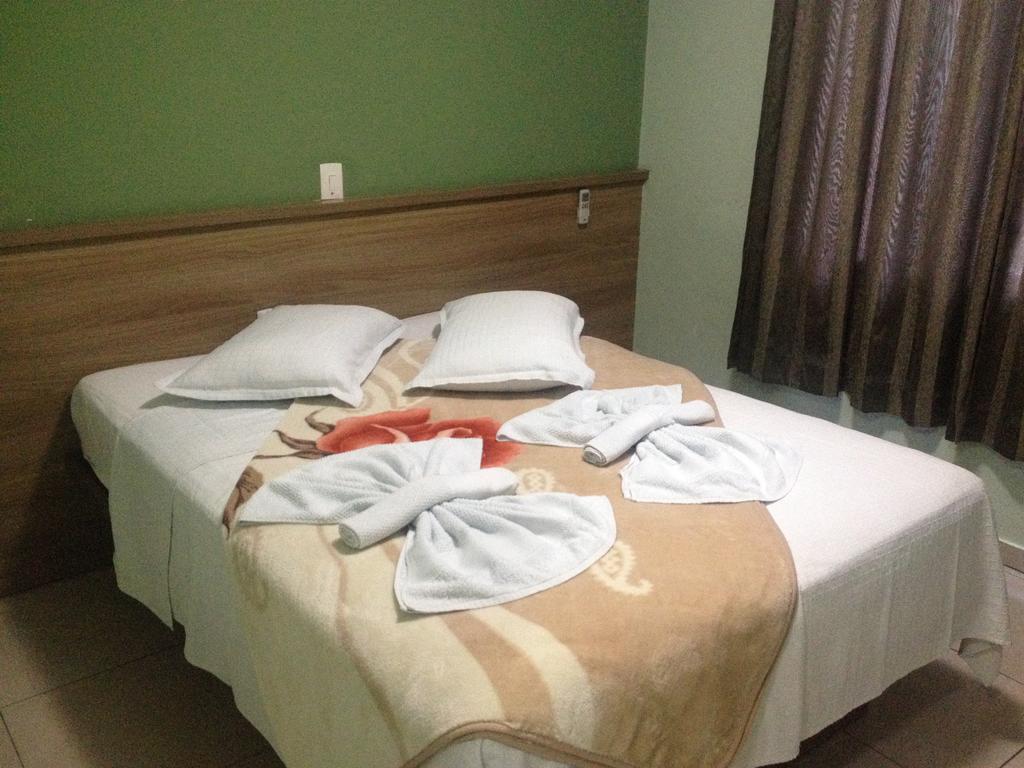 Sokulski Flat Hotel E Restaurante Araucária Dış mekan fotoğraf