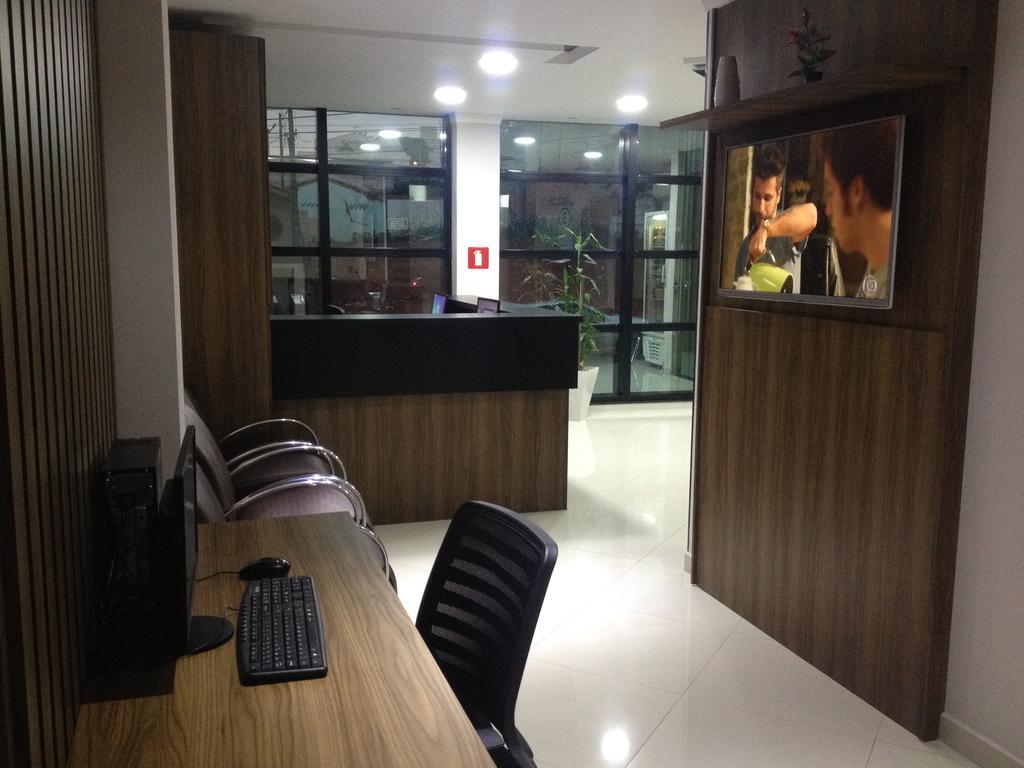 Sokulski Flat Hotel E Restaurante Araucária Dış mekan fotoğraf