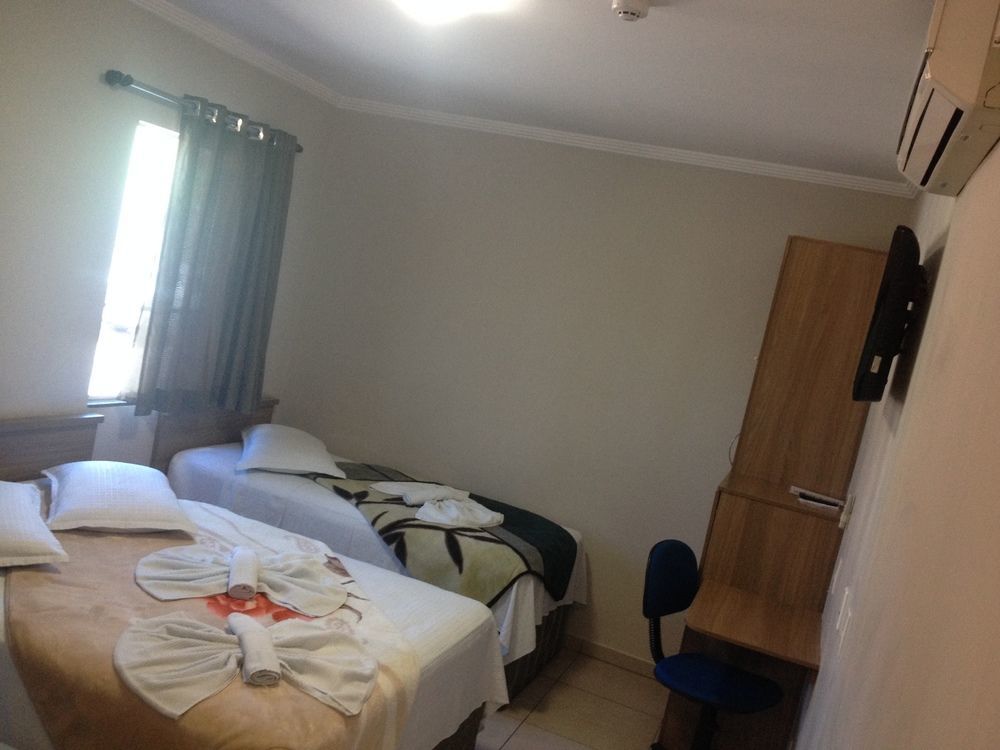 Sokulski Flat Hotel E Restaurante Araucária Dış mekan fotoğraf